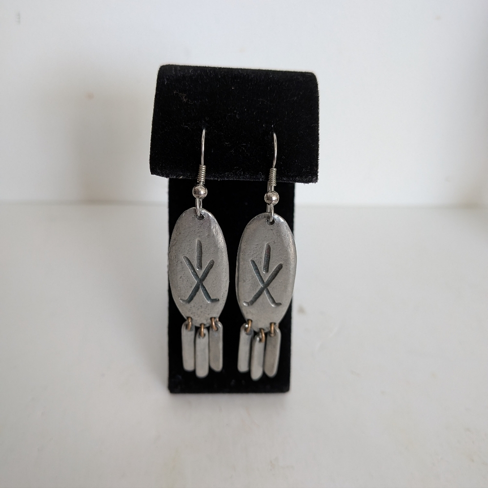 Native Style Silver Tone Dangle Earrings Watson Pewter Canada Signed